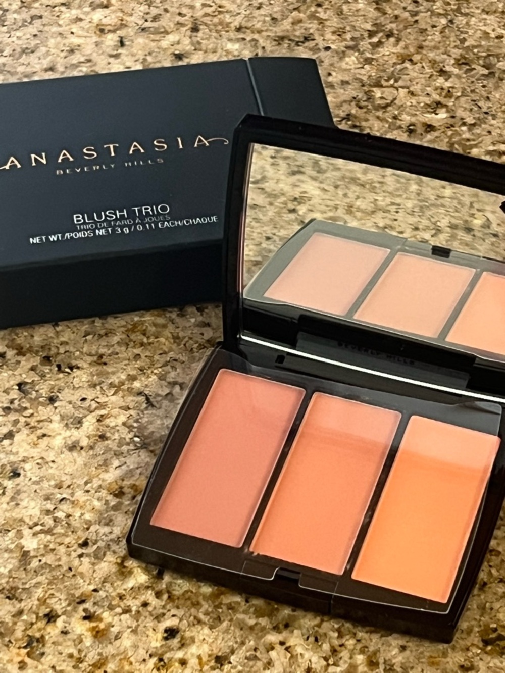 NEW Anastasia Beverly Hills “Peachy Love” Peach & Coral Blush Trio Palette